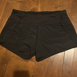 lulu lemon black speed ups size 6
